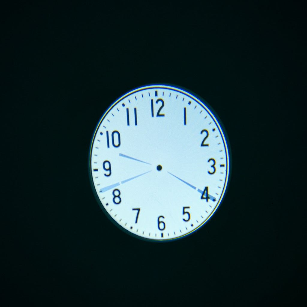 ساعة عرض خشبية سوداء CRONY T009