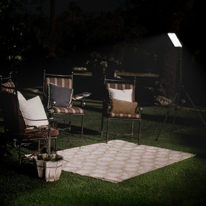 CRONY CN-26 Solar powered Battery outdoor fishing light