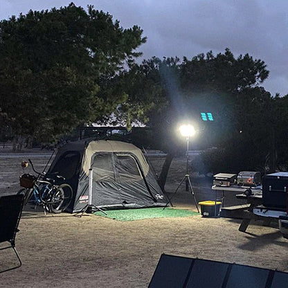 Crony CN-25 High Lumen Solar powered Battery outdoor fishing light Camping LED Light With 3x 5200 mAh Power Bank