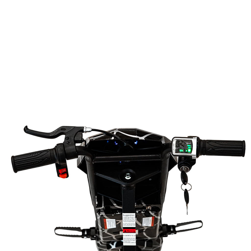 سيارة انزلاق من نوع V مقاس 8 إنش CRONY D02 جاهزة للقيادة بسرعة 18 كم/س، مع أضواء LED ومكبر صوت بلوتوث