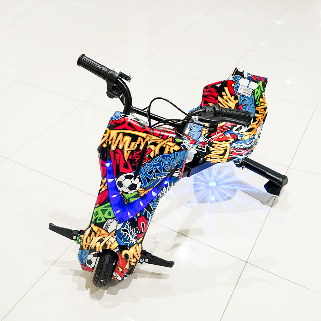 كروني JL009 سيارة انزلاق للأطفال مقاس 8 إنش نوع V سيارة انزلاق لعبة سكوتر كهربائي