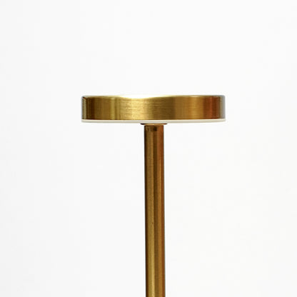 مصباح مكتب معدني لاسلكي بشكل I من كروني