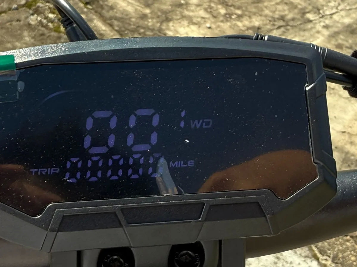 سكوتر كهربائي CRONY T2 للكبار مدى مع تعليق أمامي وخلفي، فرامل قرصية، إطار من الألمنيوم، دراجة كهربائية مع تطبيق