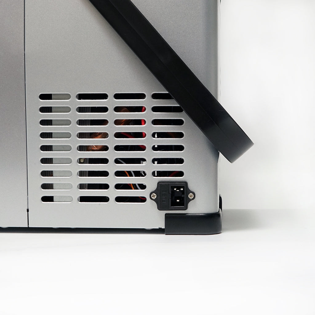 ماكينة صنع الثلج CRONY ICE168 للاستخدام المنزلي والسيارات -20°C تجميد تحكم LED 9 مكعبات ثلج على شكل رصاصة