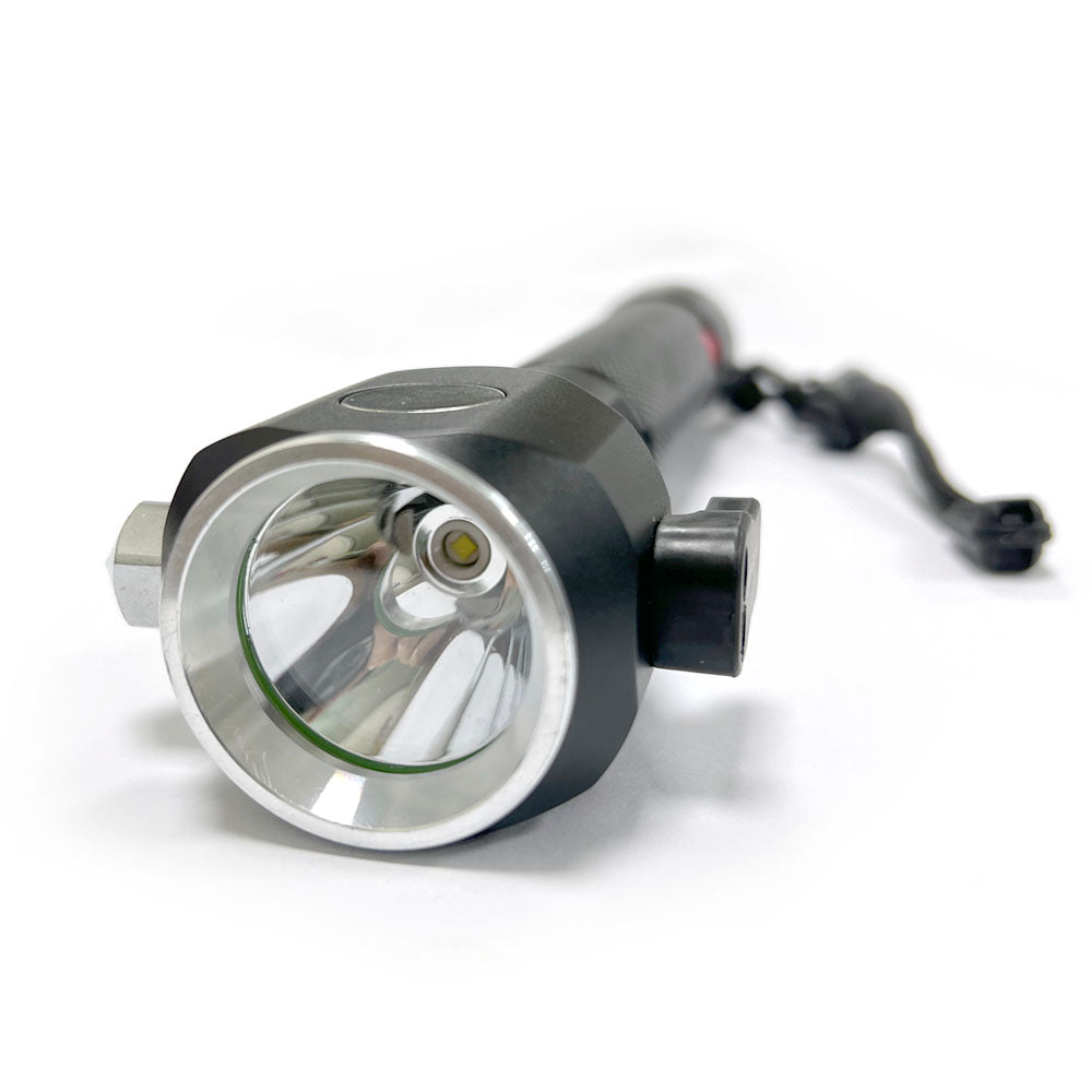 مصباح يدوي تكتيكي يعمل بالطاقة الشمسية H04-T01 متعدد الوظائف في الهواء الطلق لمصباح سيارة LED، مصباح يدوي فائق السطوع، مع مطرقة أمان