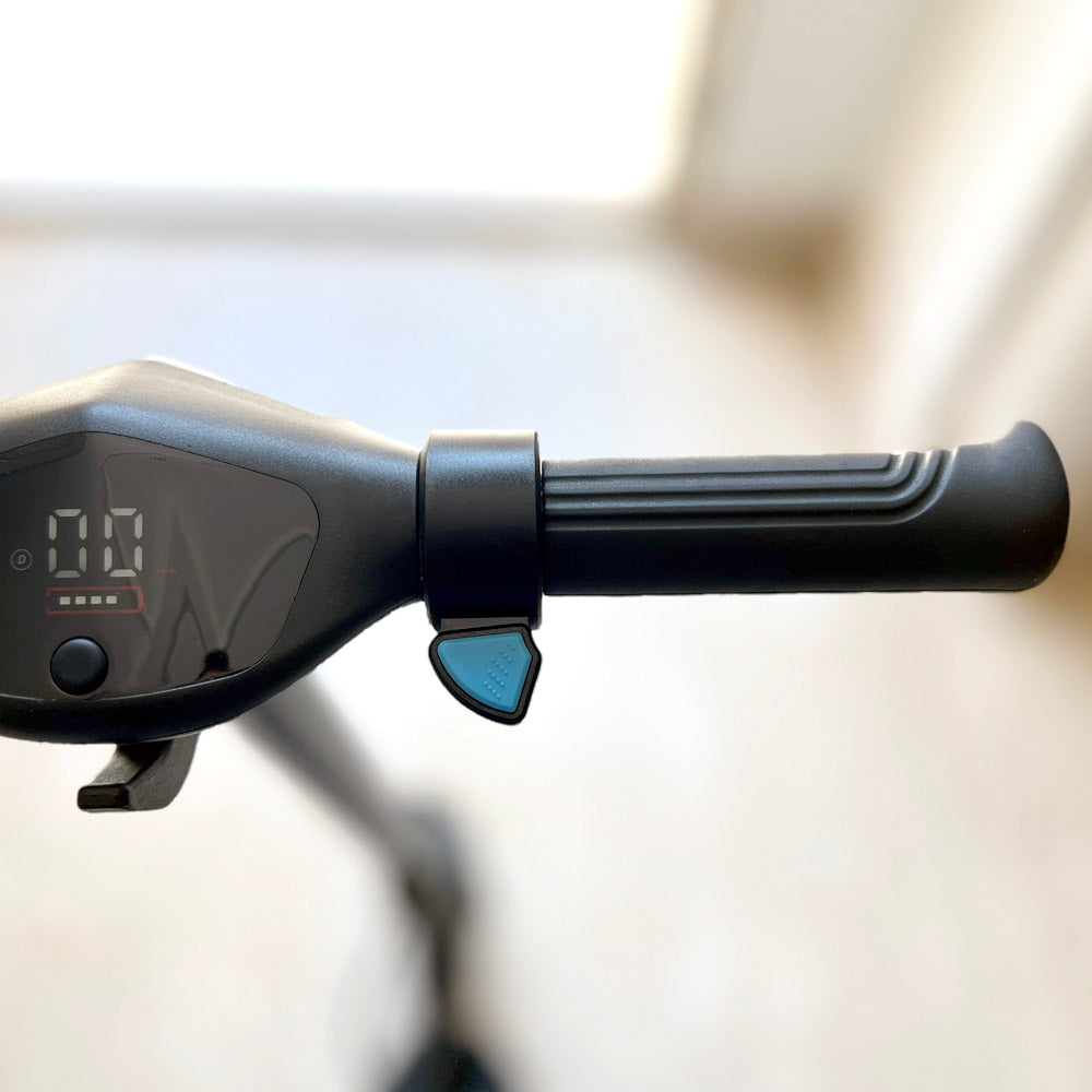 سكوتر كهربائي قابل للطي للأطفال CRONY S32 S31 مع شريط إضاءة LED وأضواء منصة RGB وفرامل إلكترونية