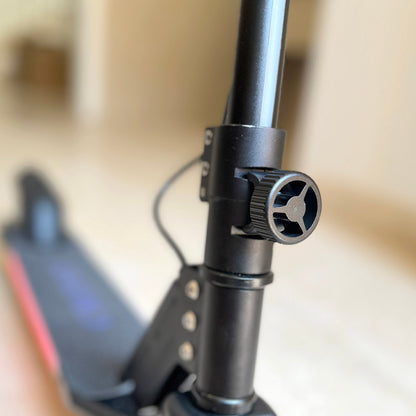 سكوتر كهربائي قابل للطي للأطفال CRONY S32 S31 مع شريط إضاءة LED وأضواء منصة RGB وفرامل إلكترونية