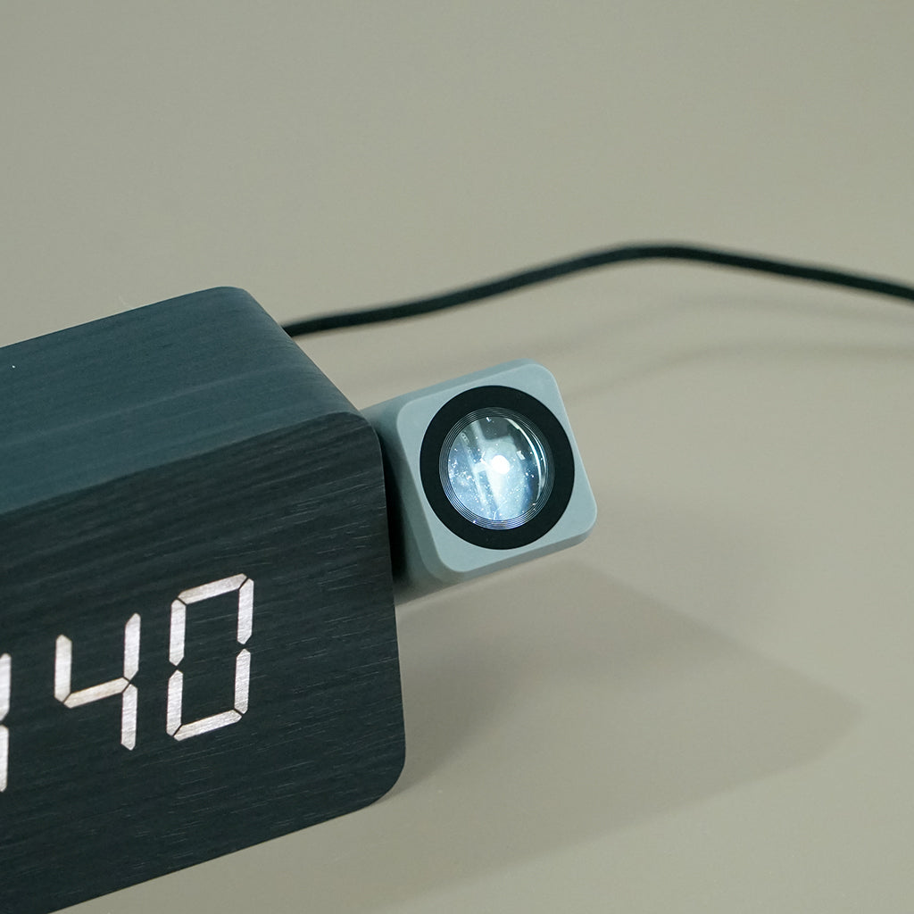 ساعة عرض خشبية سوداء CRONY T009