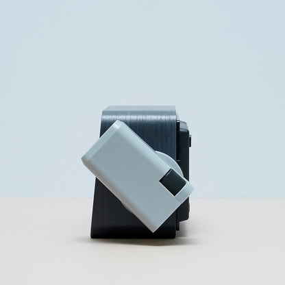 ساعة عرض خشبية سوداء CRONY T009