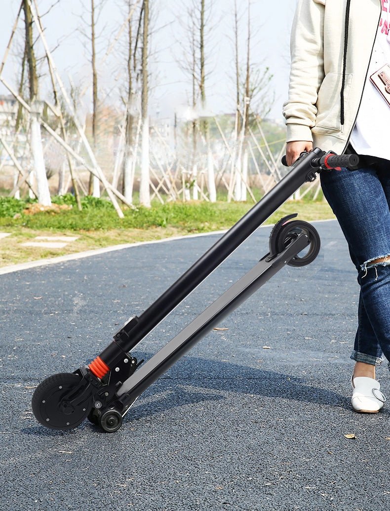 CRONY Electric Scooter S6 Max Speed up to 25 KM/H 15-20 KM Long-range distance Aluminium Alloy Folded 6.5 Inch tires | Black - Edragonmall.com