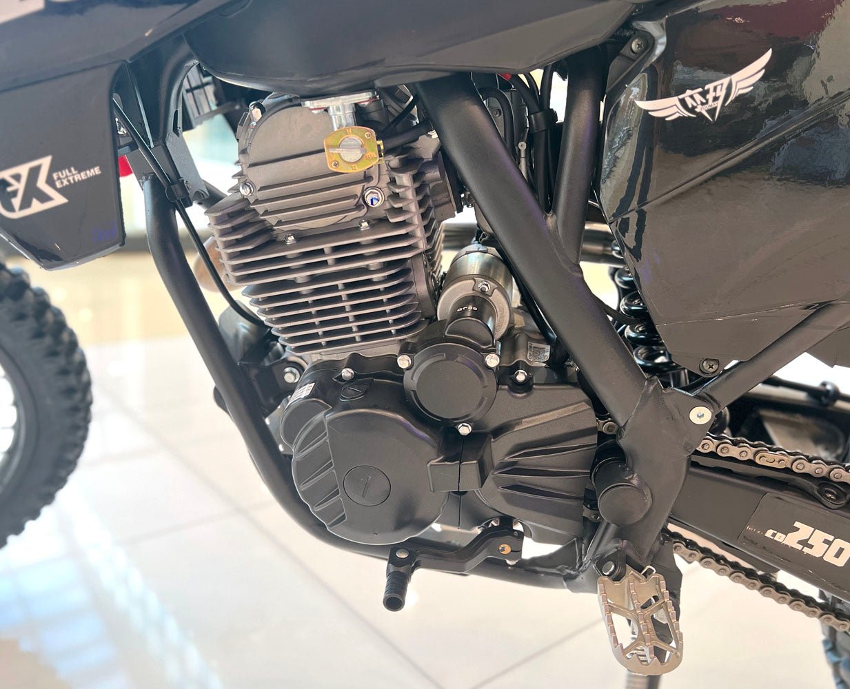 CRONY H-3 Cross-country Motorbike heavy duty 4 stroke air cooled engine adult crossfire dirt bike 250 Motorcycle - Edragonmall.com