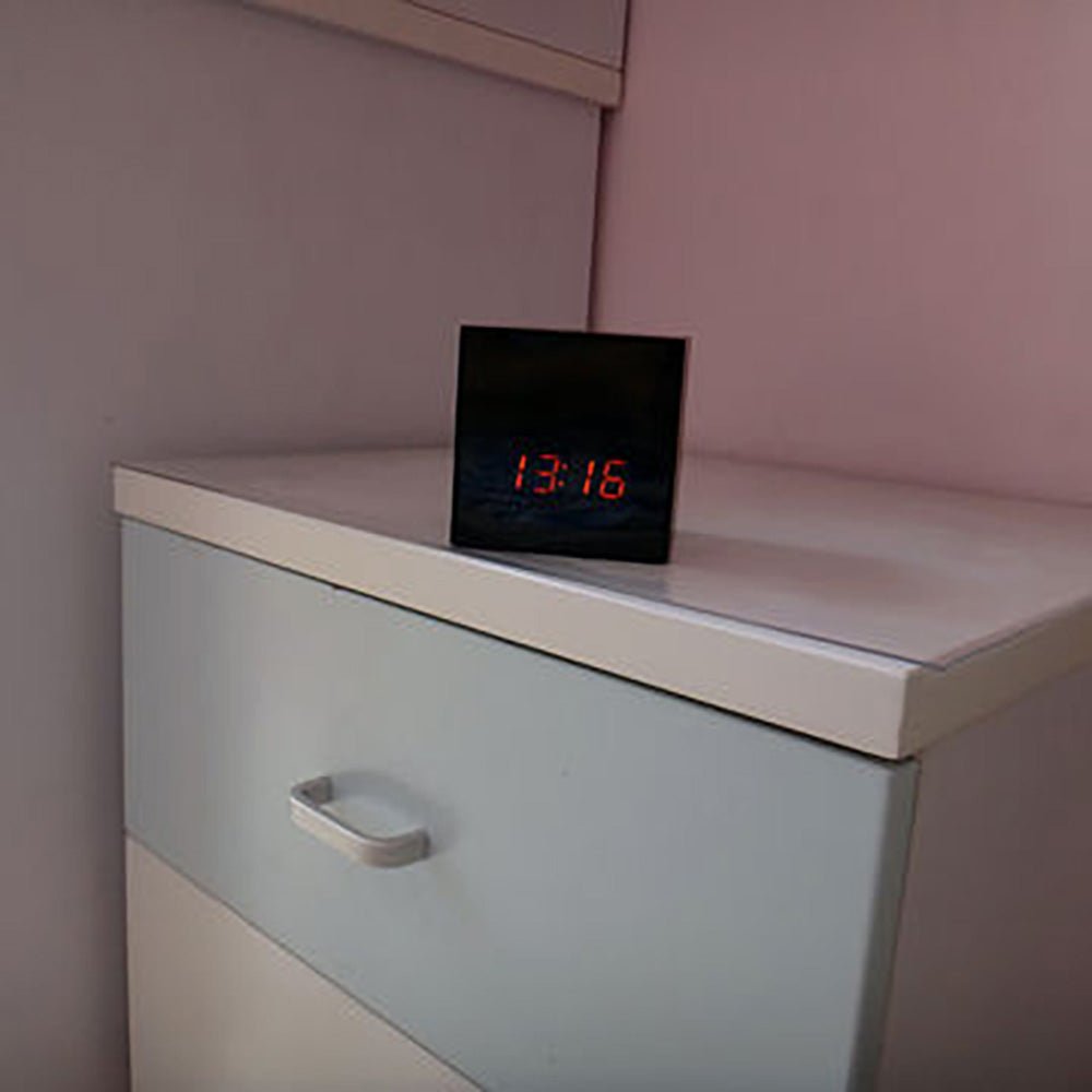 Crony Wireless Smart camera with Wireless charger clock Phone Charger WIFI Hidden CCTV - Edragonmall.com